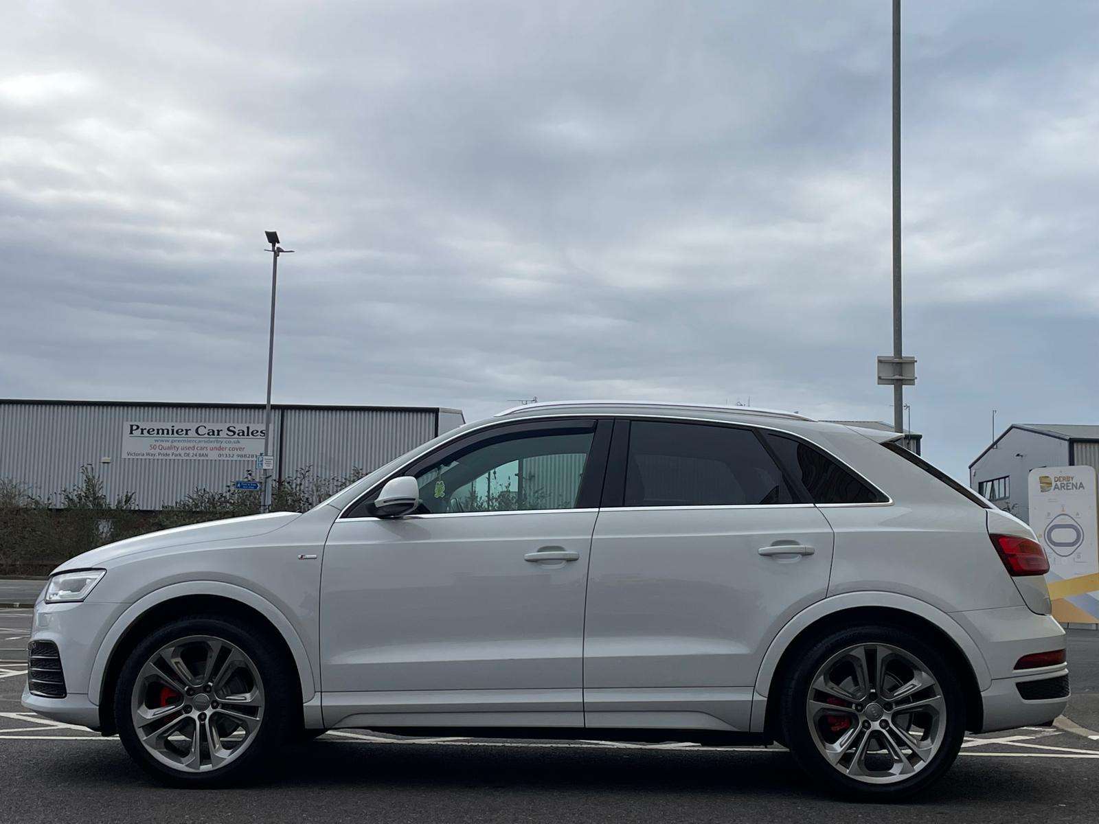 2015 AUDI Q3 2015 AUDI Q3