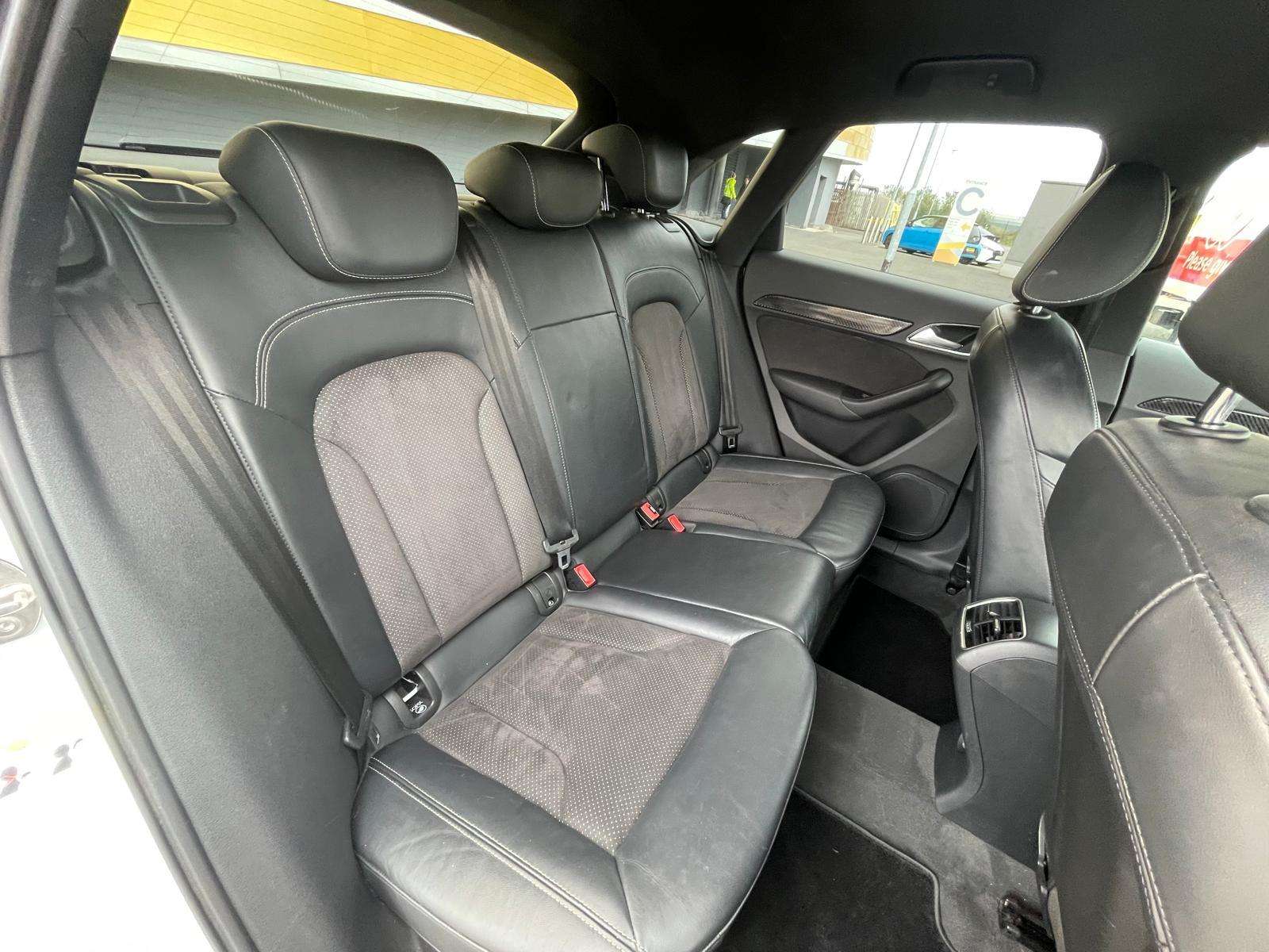 2015 AUDI Q3 2015 AUDI Q3