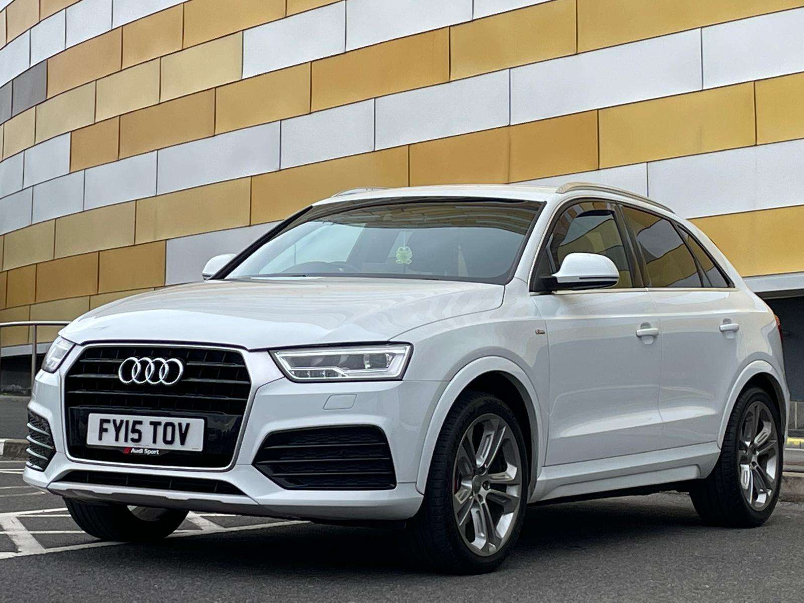2015 AUDI Q3 2015 AUDI Q3