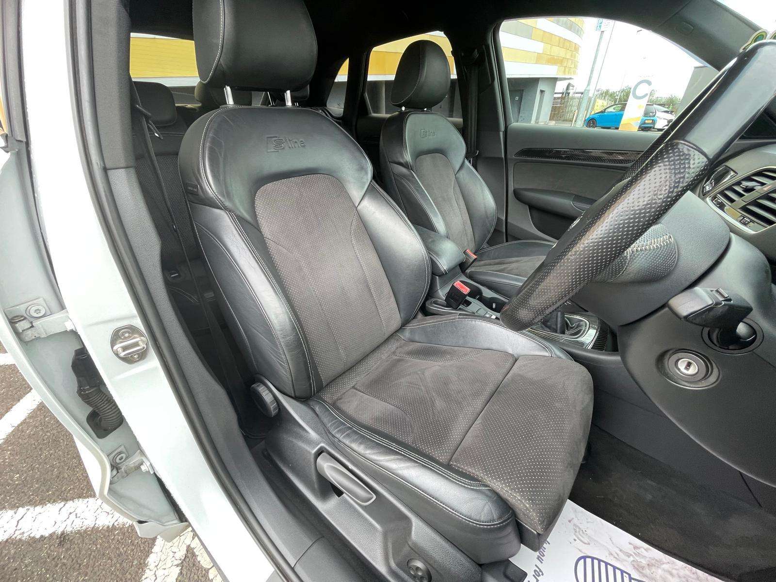 2015 AUDI Q3 2015 AUDI Q3