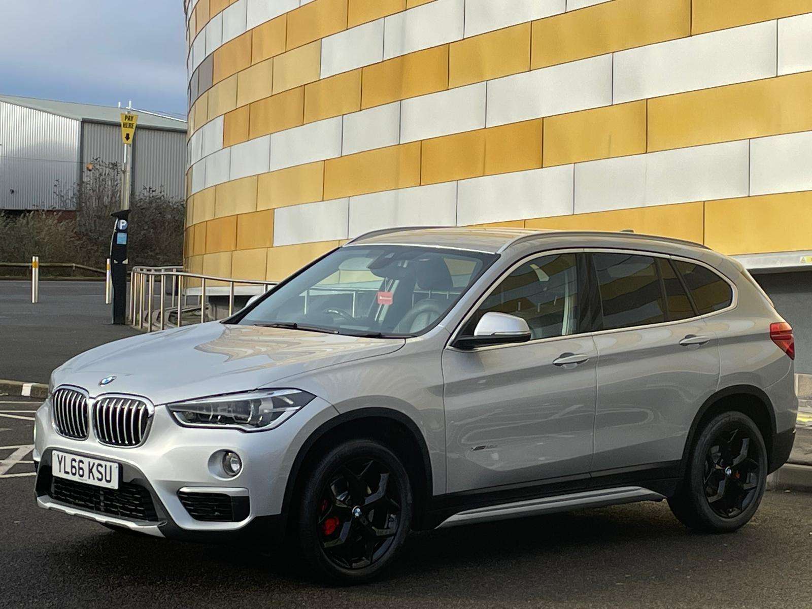 2017 BMW X1 2017 BMW X1