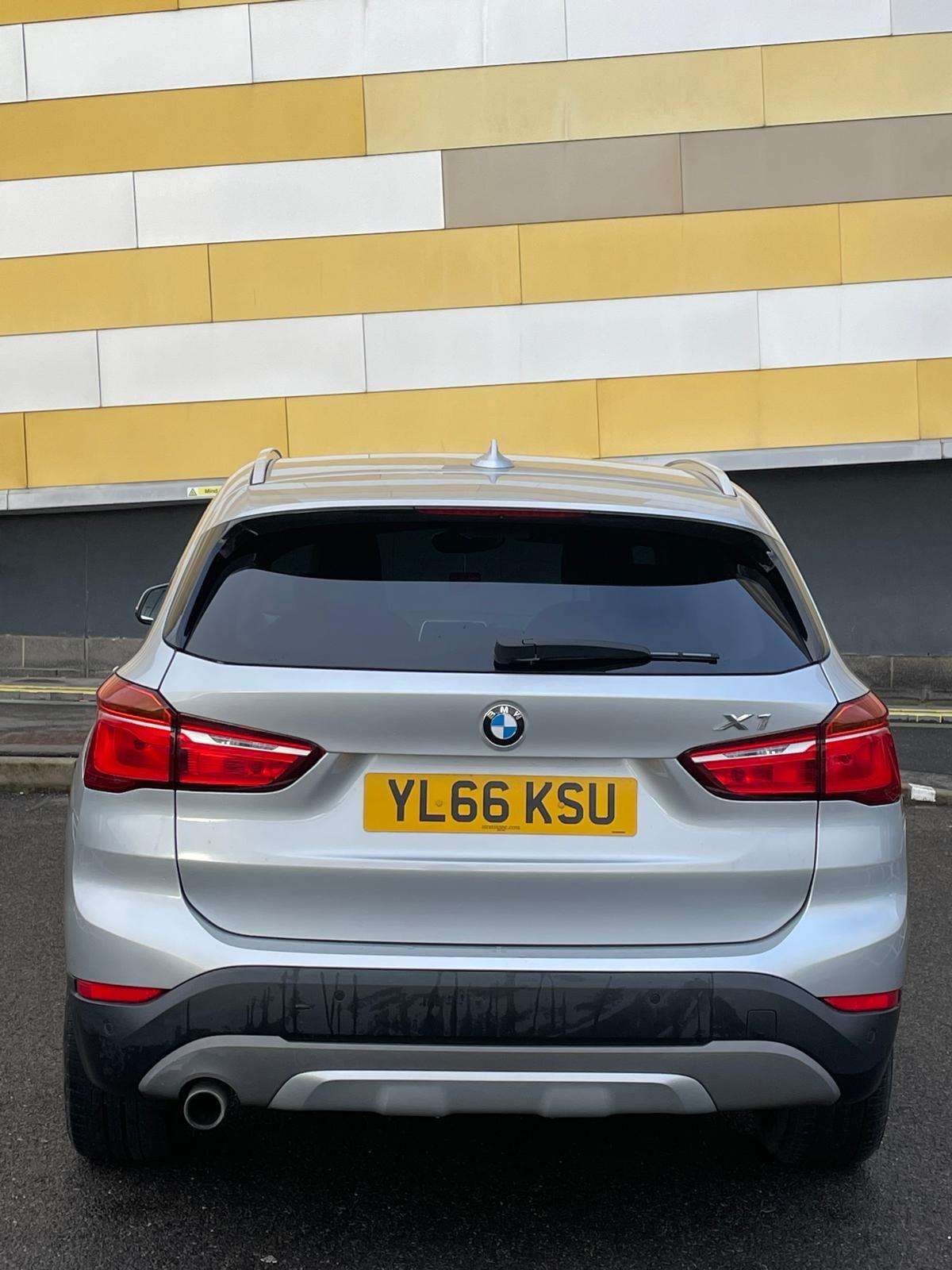 2017 BMW X1 2017 BMW X1