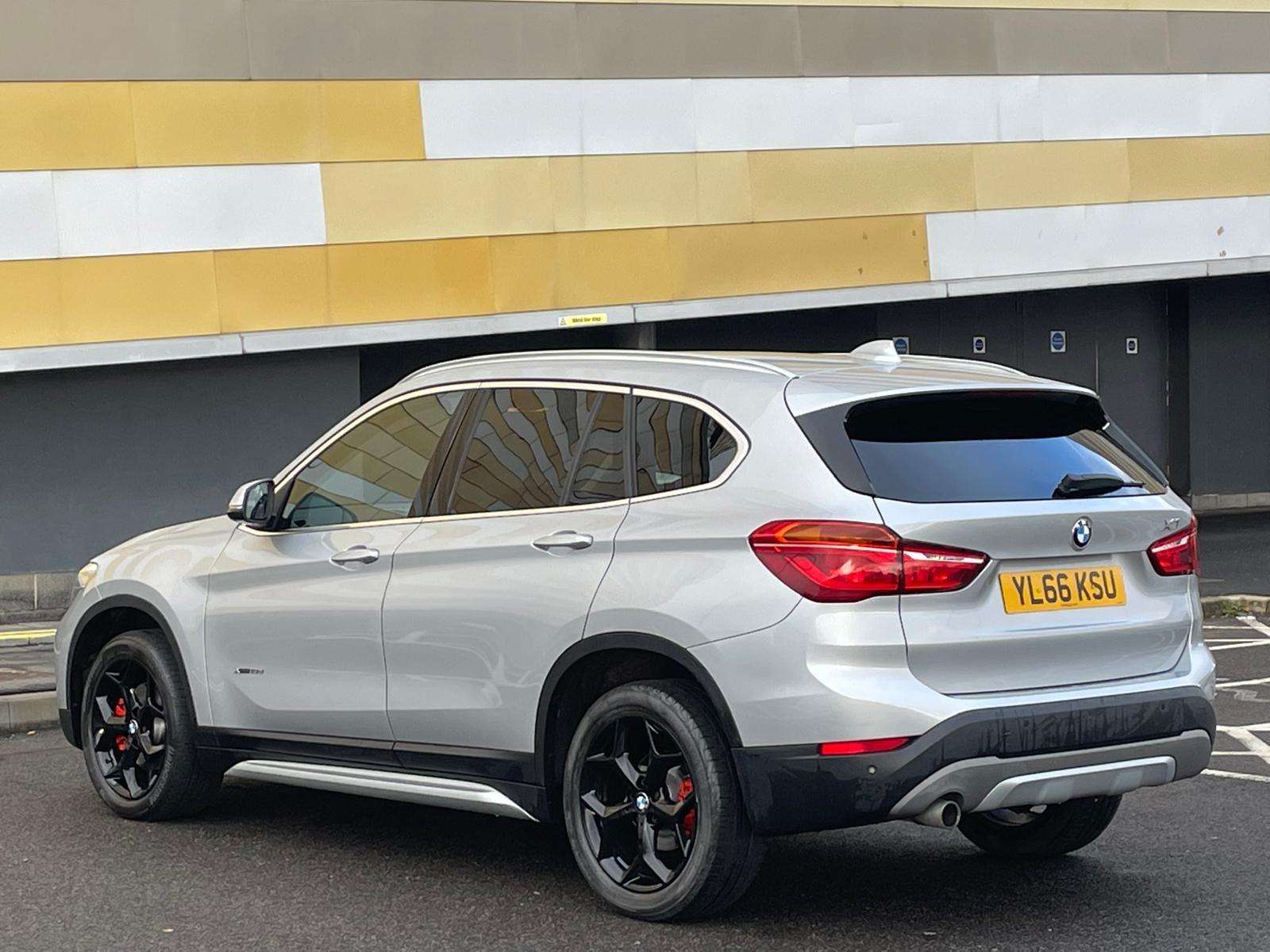 2017 BMW X1 2017 BMW X1