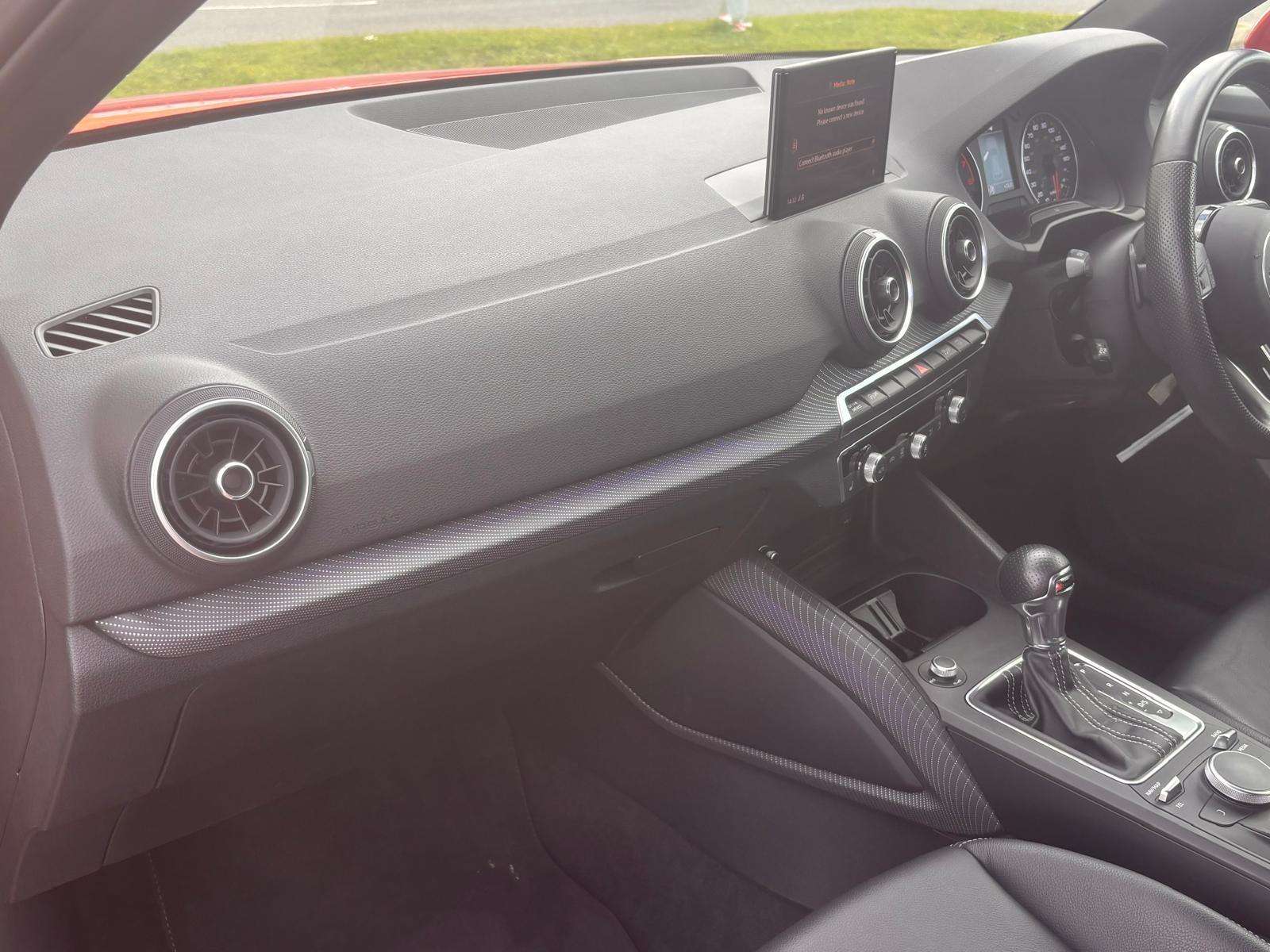 2017 AUDI Q2 2017 AUDI Q2