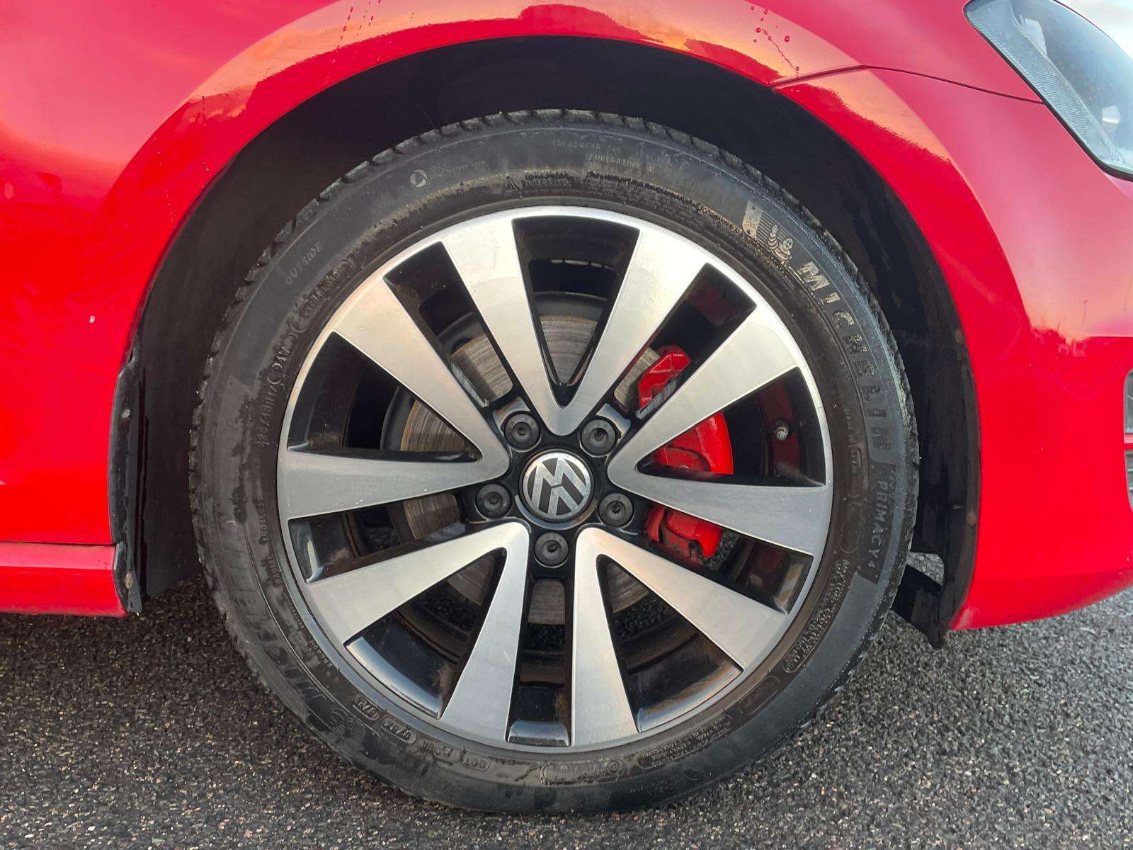 2013 VOLKSWAGEN GOLF 2013 VOLKSWAGEN GOLF