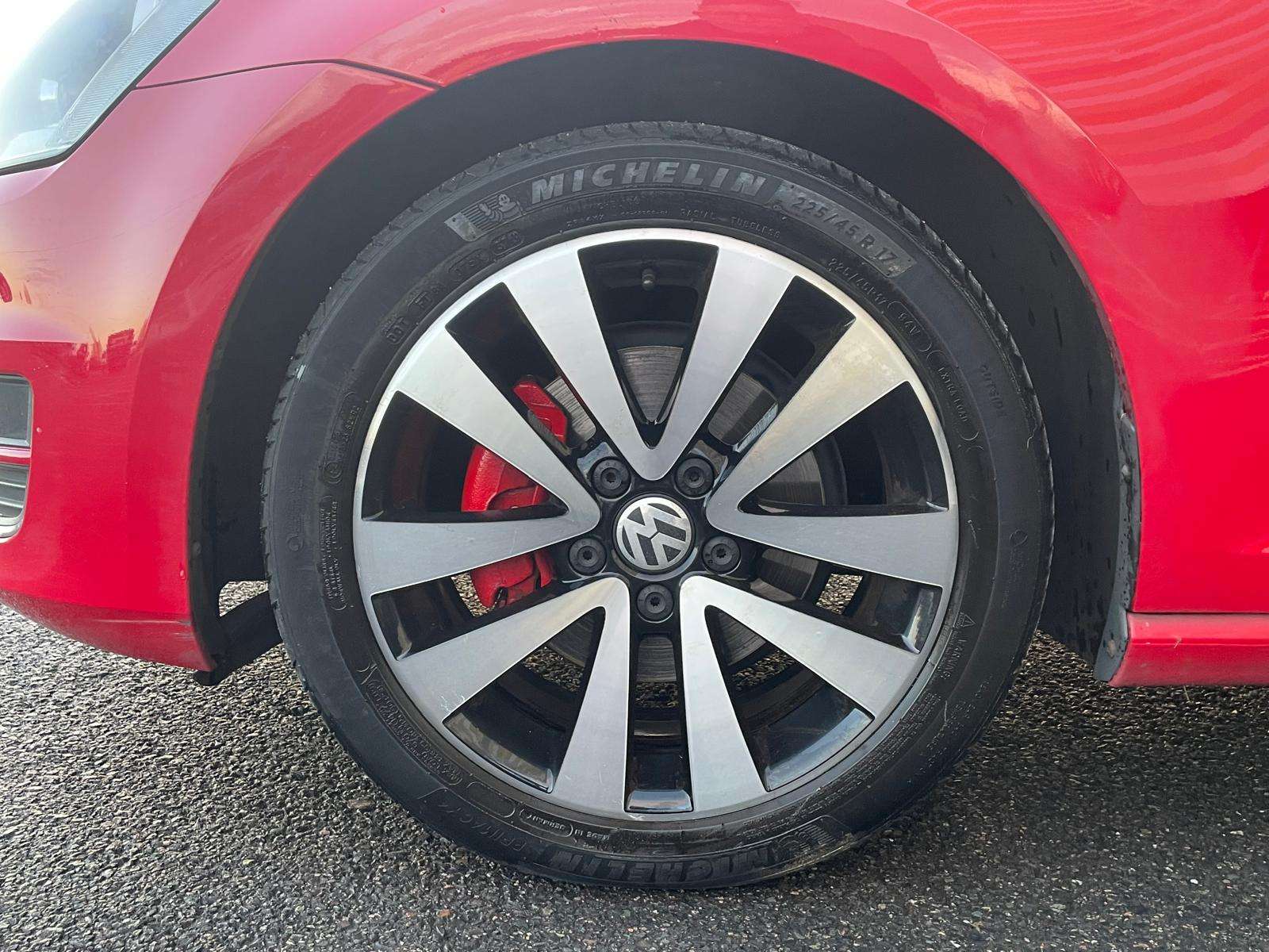 2013 VOLKSWAGEN GOLF 2013 VOLKSWAGEN GOLF