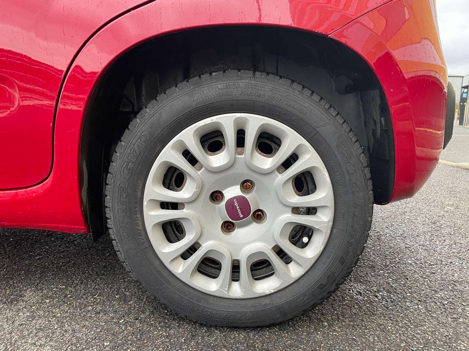 2014 FIAT PANDA 2014 FIAT PANDA