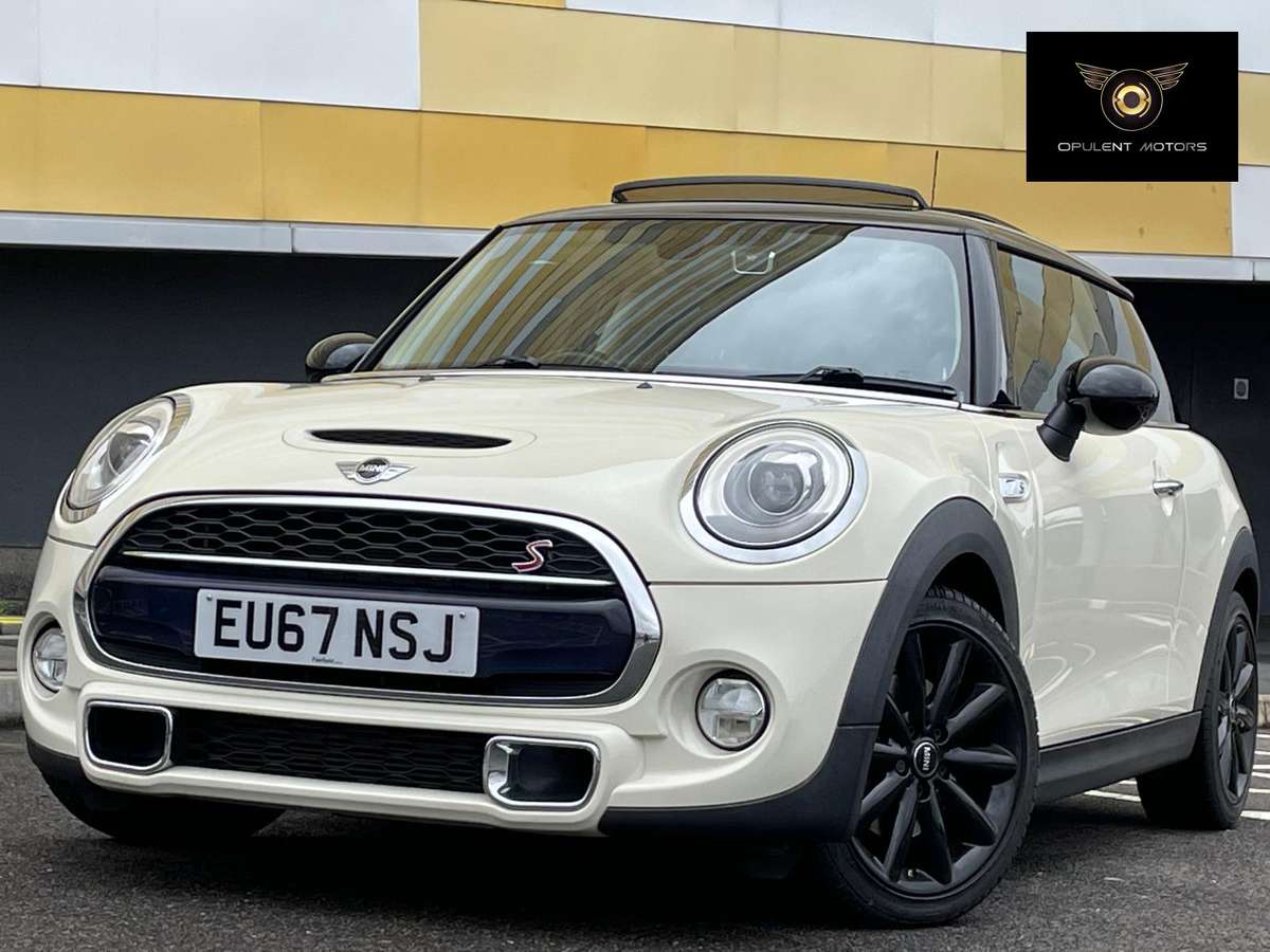 Check out this Mini Hatch 2017 Petrol Automatic