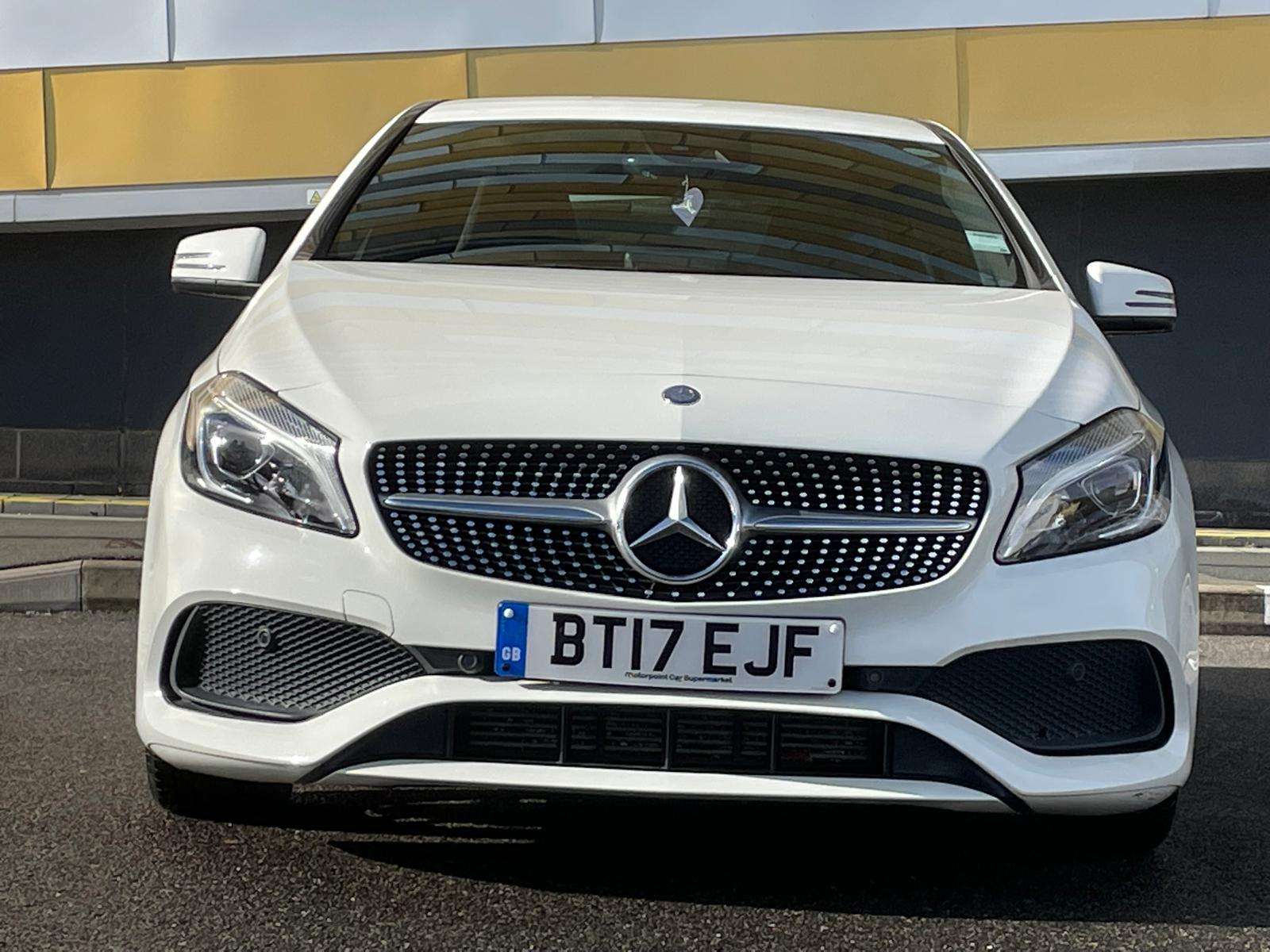 2017 MERCEDES-BENZ A CLASS 2017 MERCEDES-BENZ A CLASS