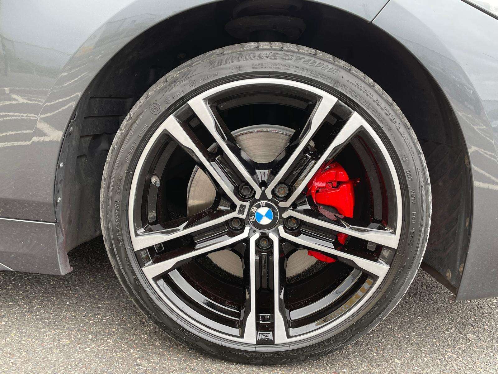 A 2021 BMW 1 SERIES 1.5 118i M Sport (LCP) Hatchback 5dr Petrol Manual Euro 6 (s/s) (136 ps) A 2021 BMW 1 SERIES 1.5 118i M Sport (LCP) Hatchback 5dr Petrol Manual Euro 6 (s/s) (136 ps)
