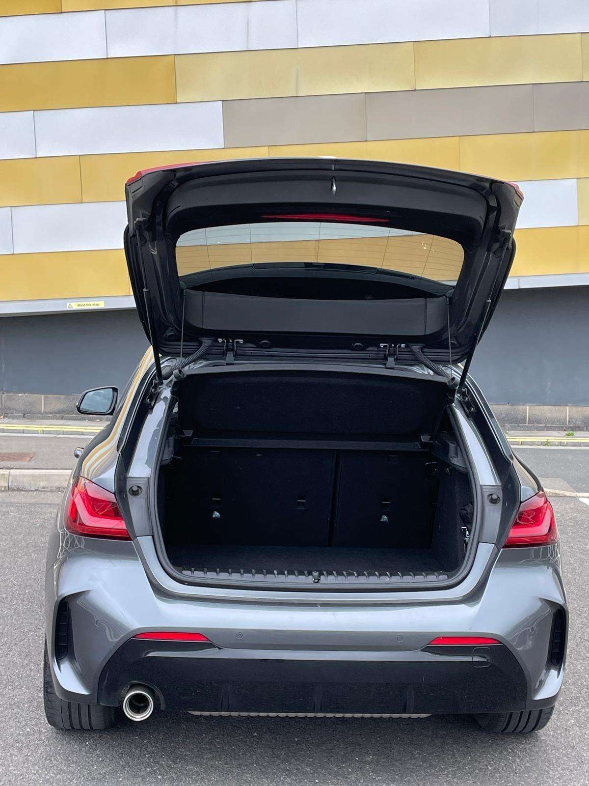 2021 BMW 1 SERIES 2021 BMW 1 SERIES