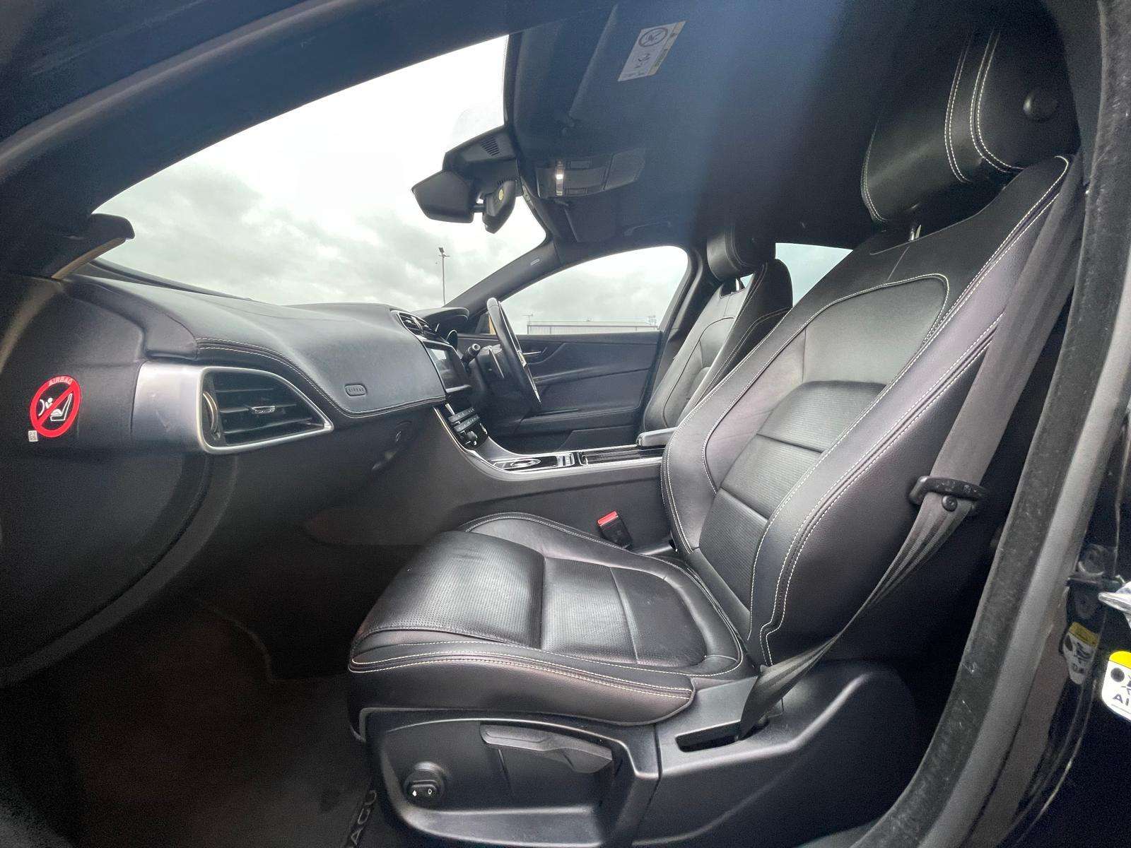 2018 JAGUAR XE 2018 JAGUAR XE