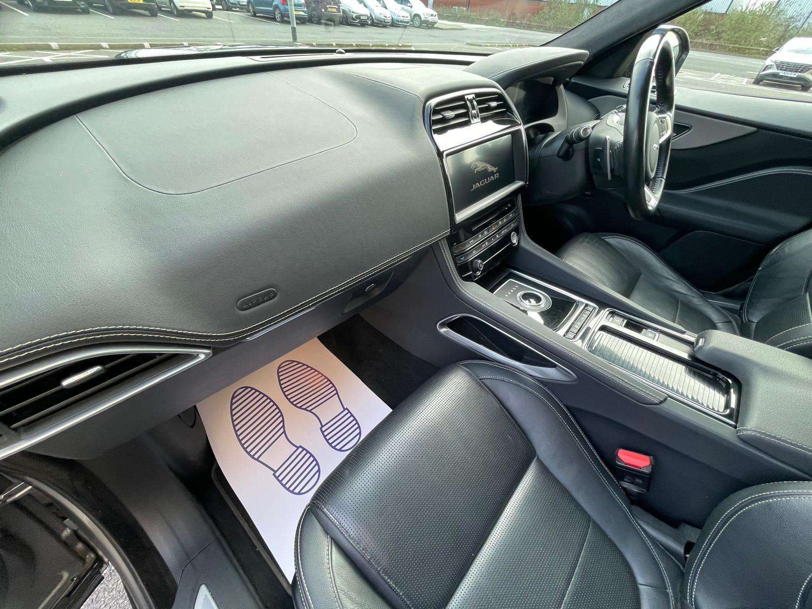 2020 JAGUAR F-PACE 2020 JAGUAR F-PACE