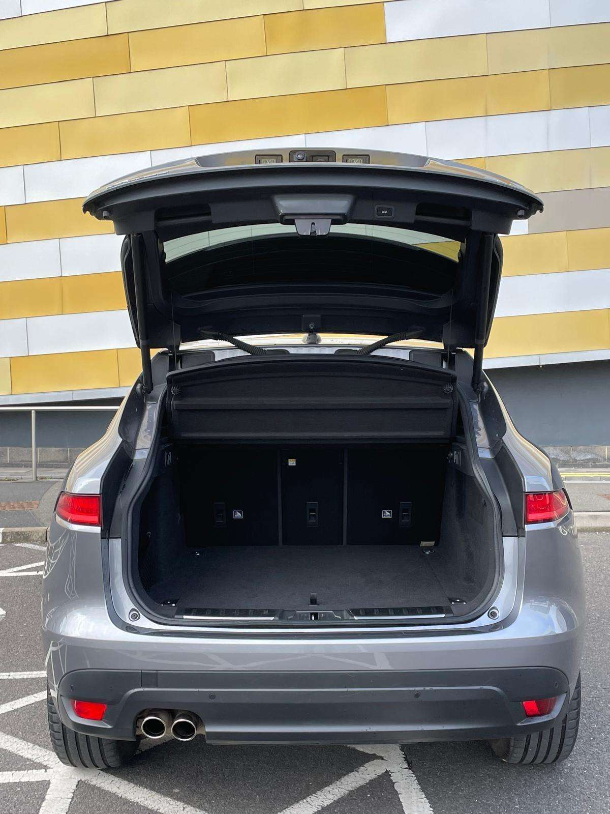 2020 JAGUAR F-PACE 2020 JAGUAR F-PACE