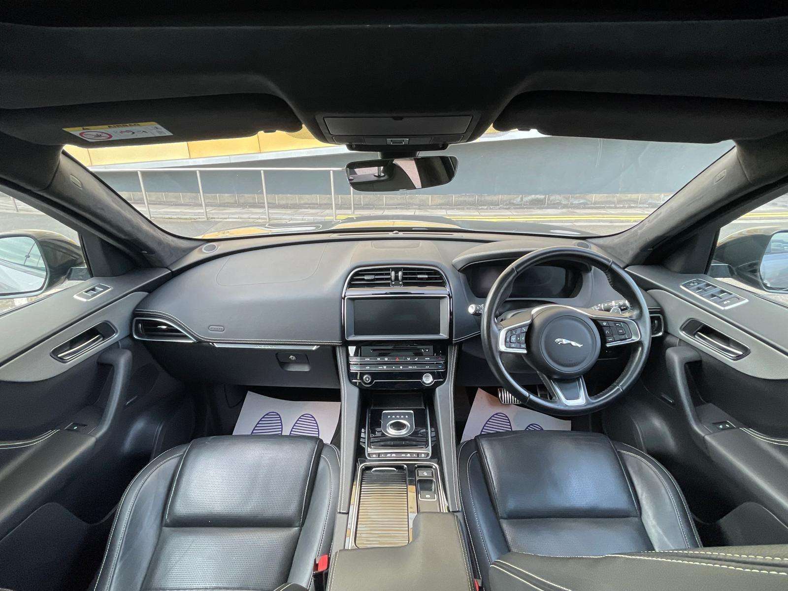 2020 JAGUAR F-PACE 2020 JAGUAR F-PACE