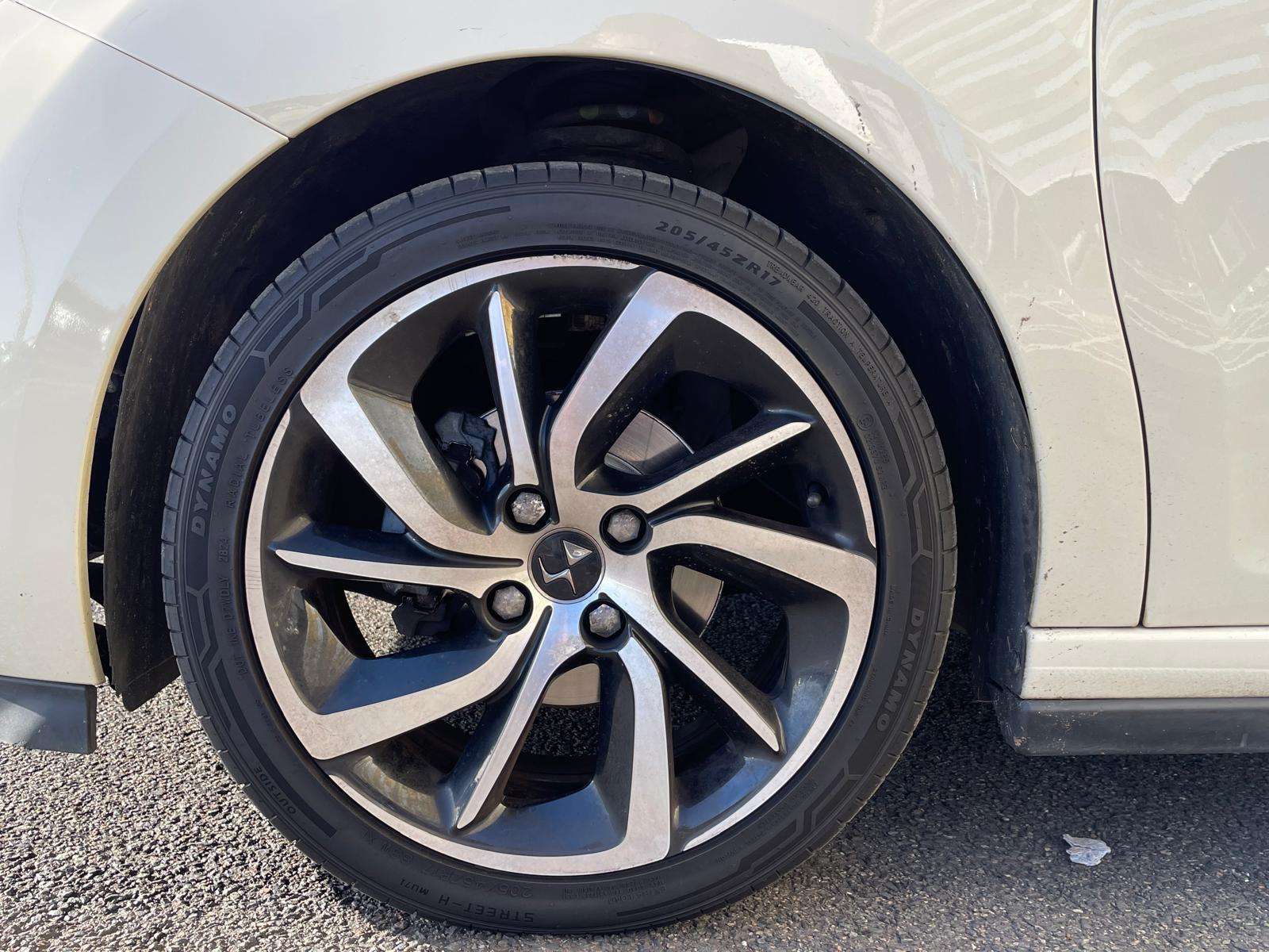 2018 DS AUTOMOBILES DS 3 2018 DS AUTOMOBILES DS 3