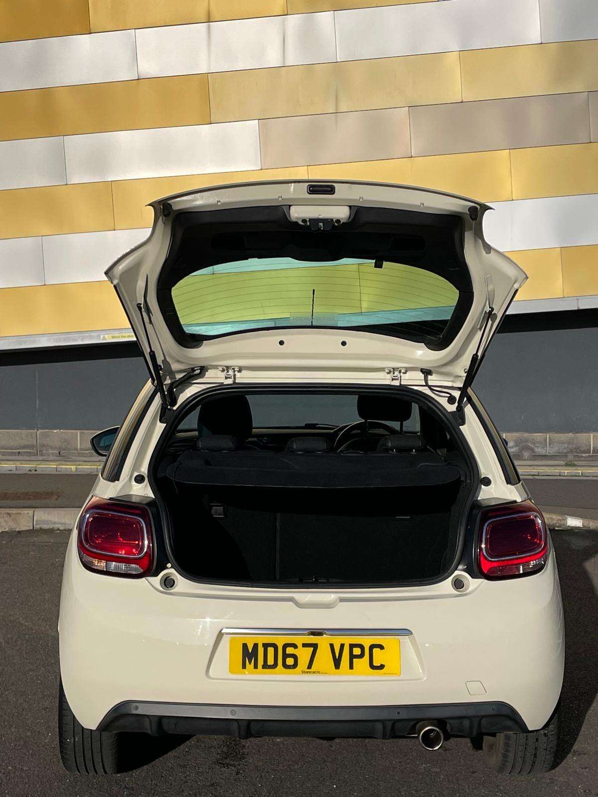 2018 DS AUTOMOBILES DS 3 2018 DS AUTOMOBILES DS 3