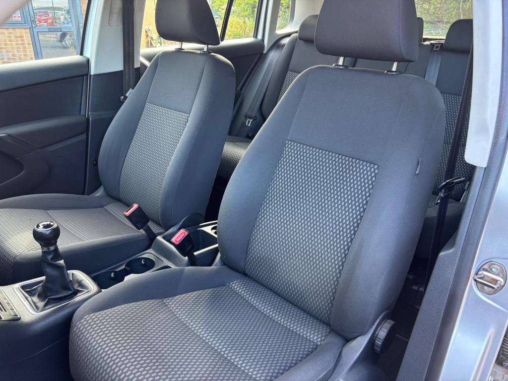 2012 VOLKSWAGEN TIGUAN 2012 VOLKSWAGEN TIGUAN