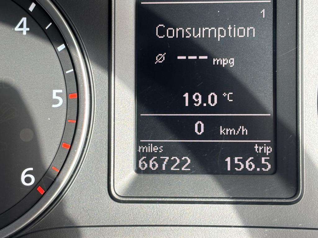 2012 VOLKSWAGEN TIGUAN 2012 VOLKSWAGEN TIGUAN