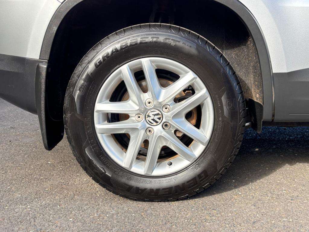 2012 VOLKSWAGEN TIGUAN 2012 VOLKSWAGEN TIGUAN