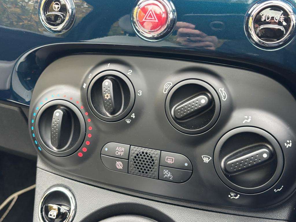 2023 FIAT 500 2023 FIAT 500