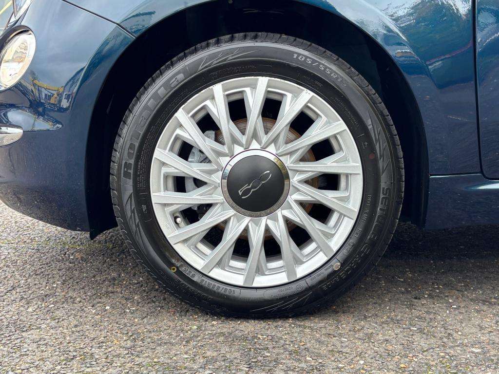 2023 FIAT 500 2023 FIAT 500