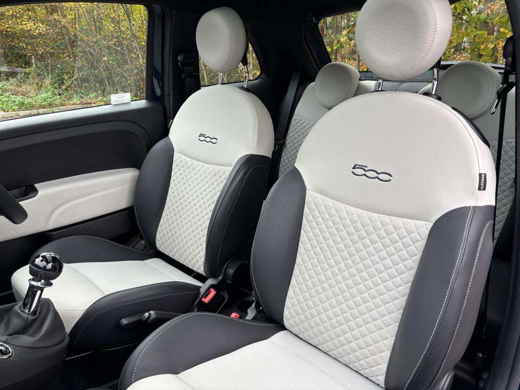 2023 FIAT 500 2023 FIAT 500