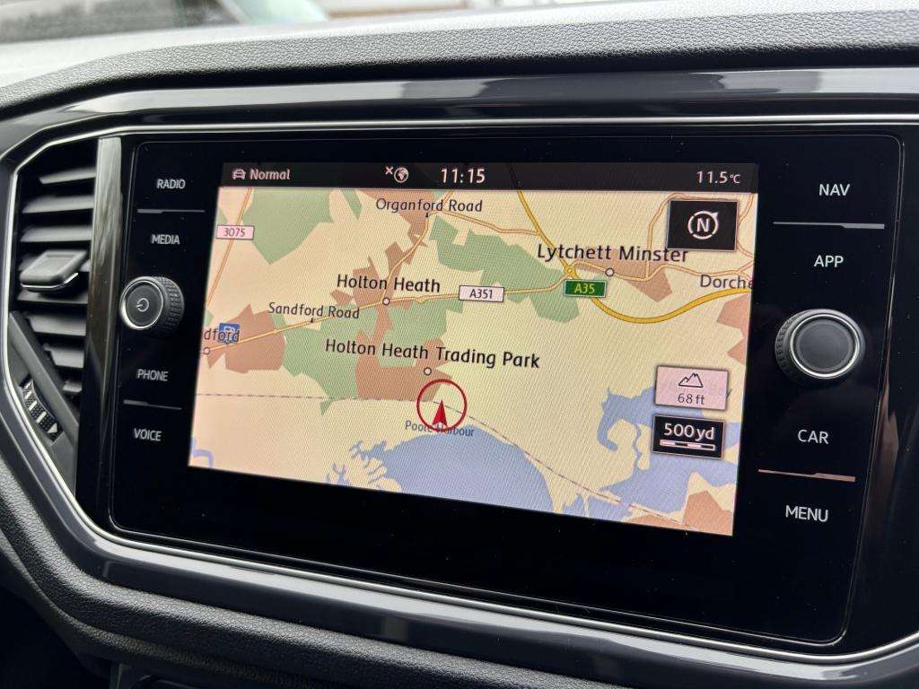 2019 VOLKSWAGEN T-ROC 2019 VOLKSWAGEN T-ROC