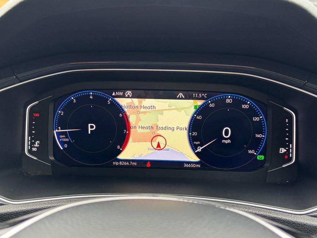 2019 VOLKSWAGEN T-ROC 2019 VOLKSWAGEN T-ROC