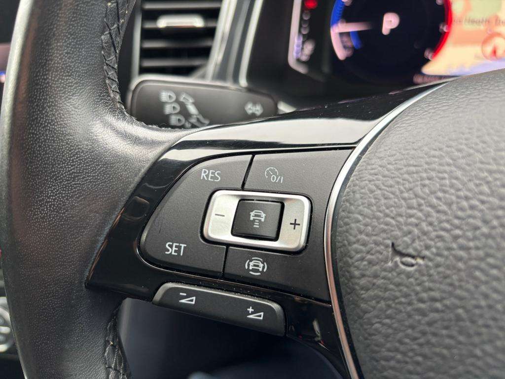 2019 VOLKSWAGEN T-ROC 2019 VOLKSWAGEN T-ROC