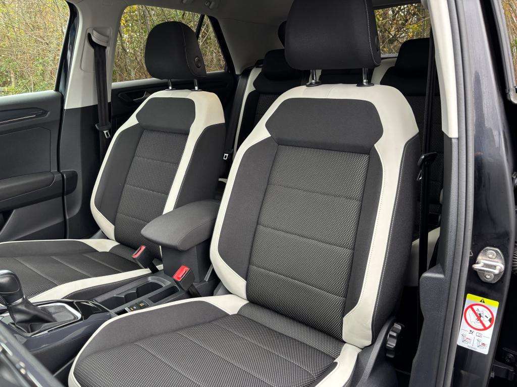 2019 VOLKSWAGEN T-ROC 2019 VOLKSWAGEN T-ROC