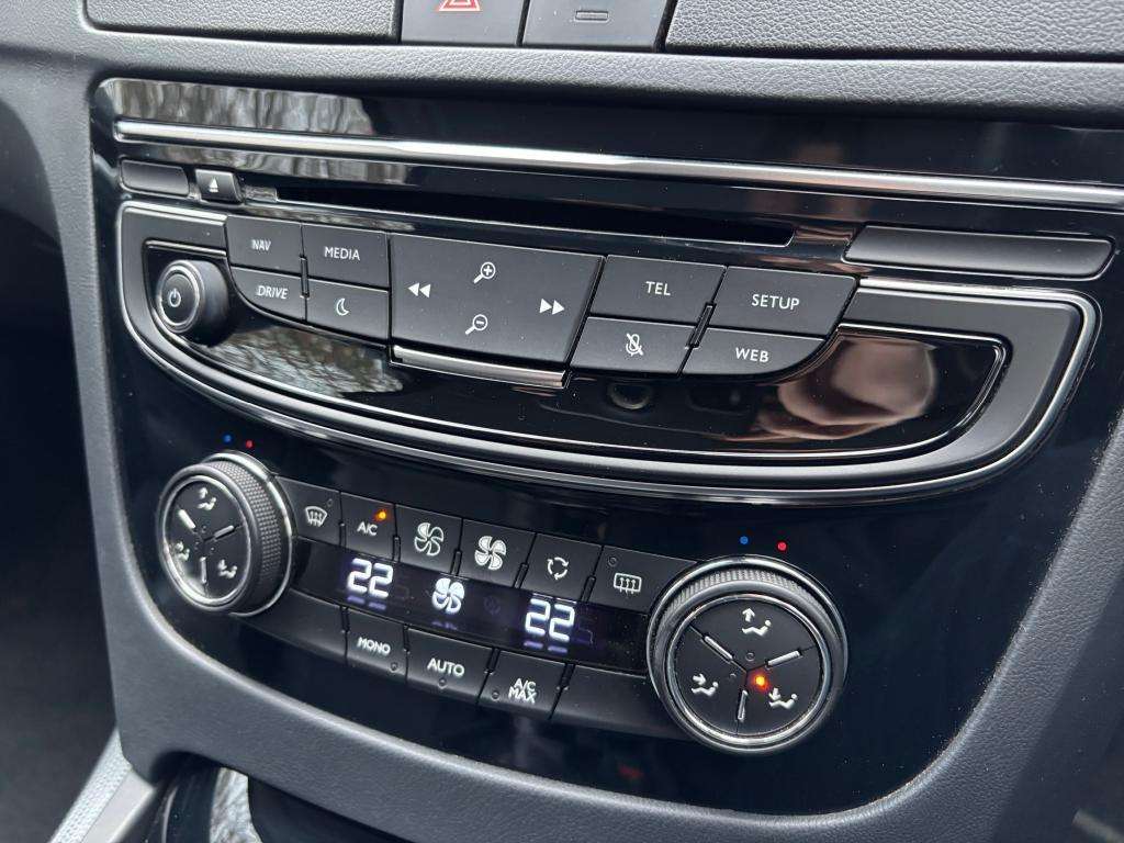 2017 PEUGEOT 508 2017 PEUGEOT 508