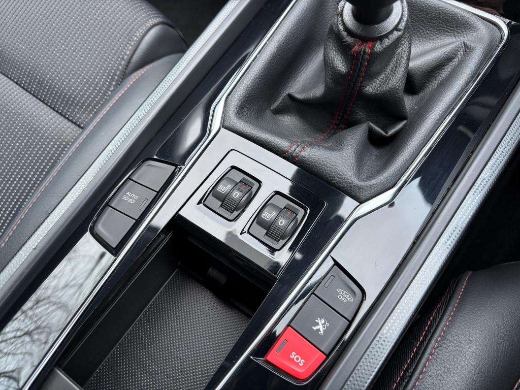 2017 PEUGEOT 508 2017 PEUGEOT 508