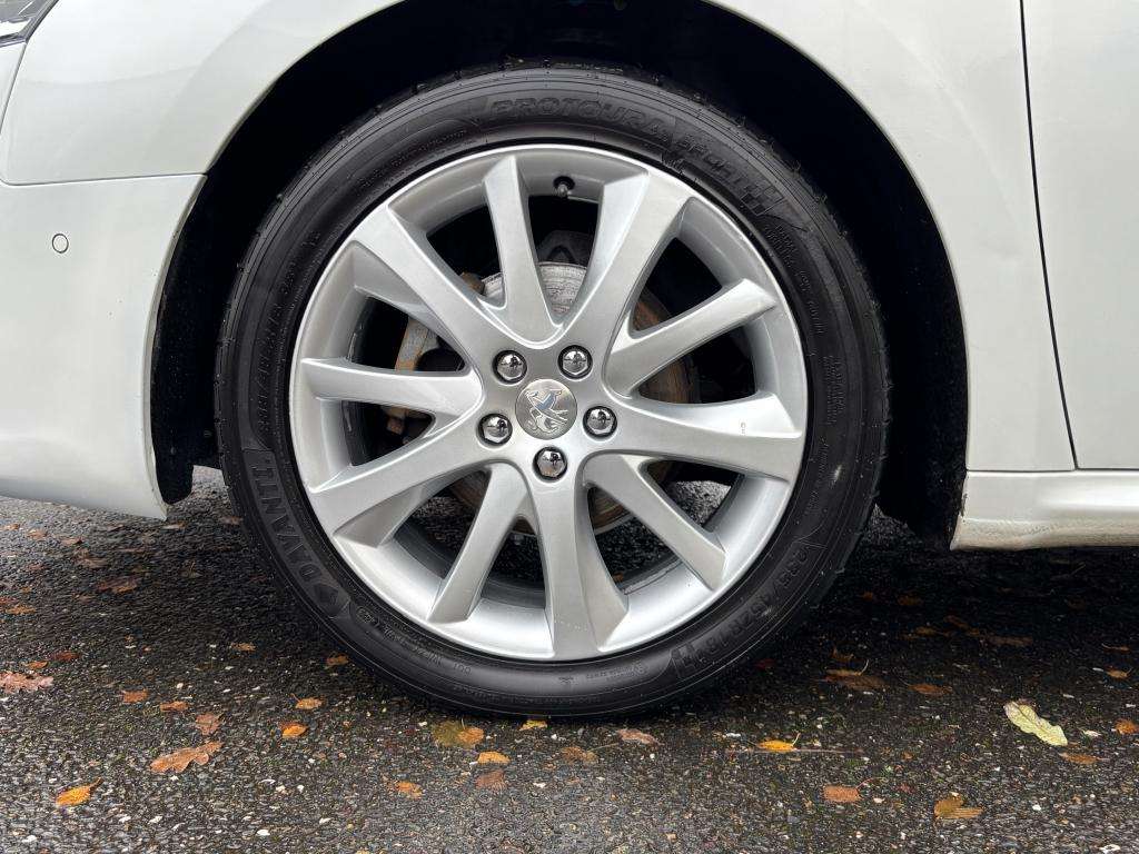 2017 PEUGEOT 508 2017 PEUGEOT 508