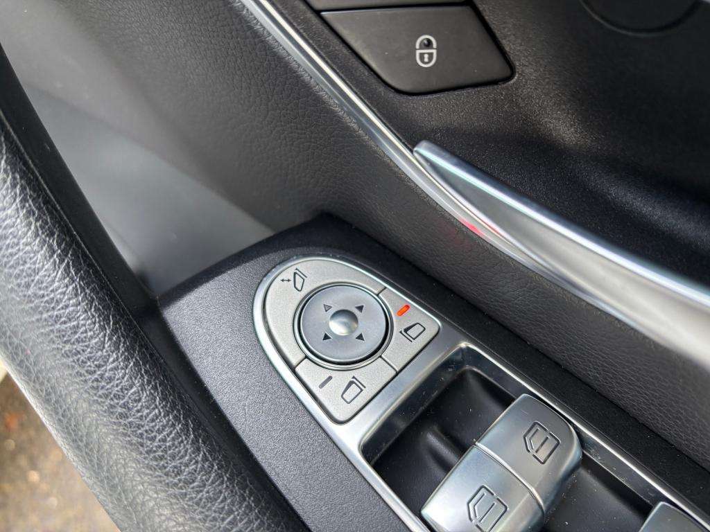 2017 MERCEDES-BENZ E220D 2017 MERCEDES-BENZ E220D