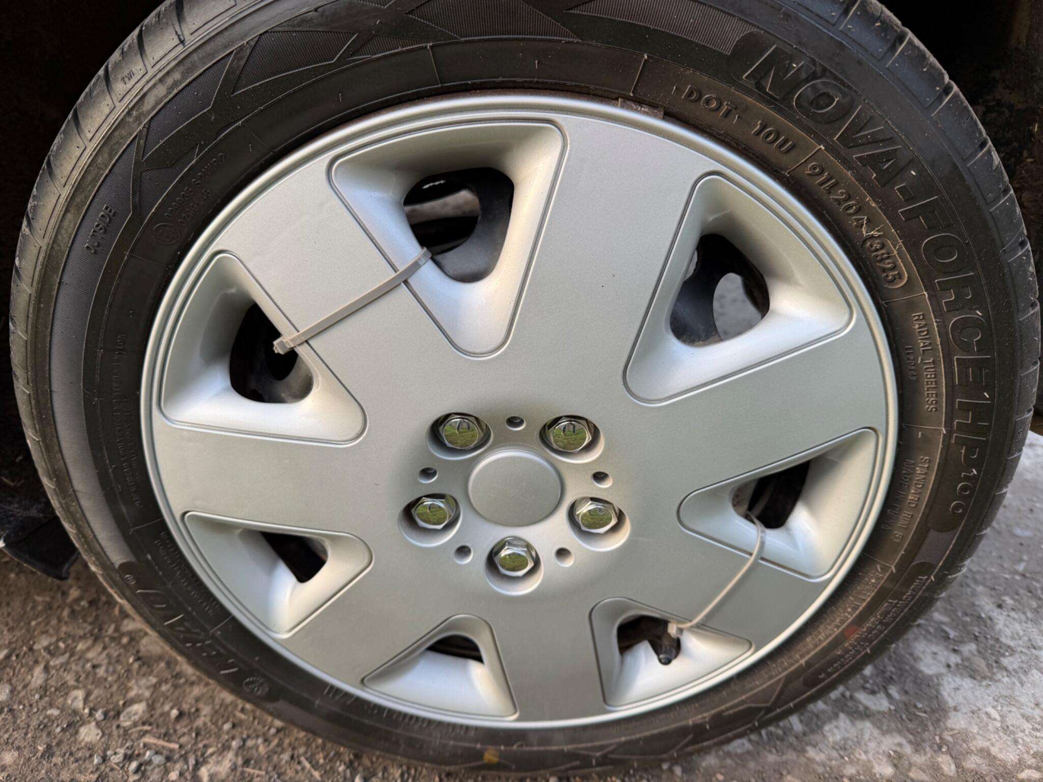 2017 PEUGEOT 108 2017 PEUGEOT 108