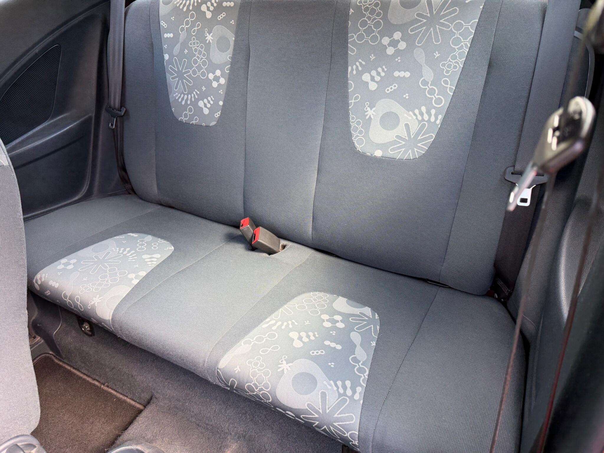 2012 FORD KA 2012 FORD KA