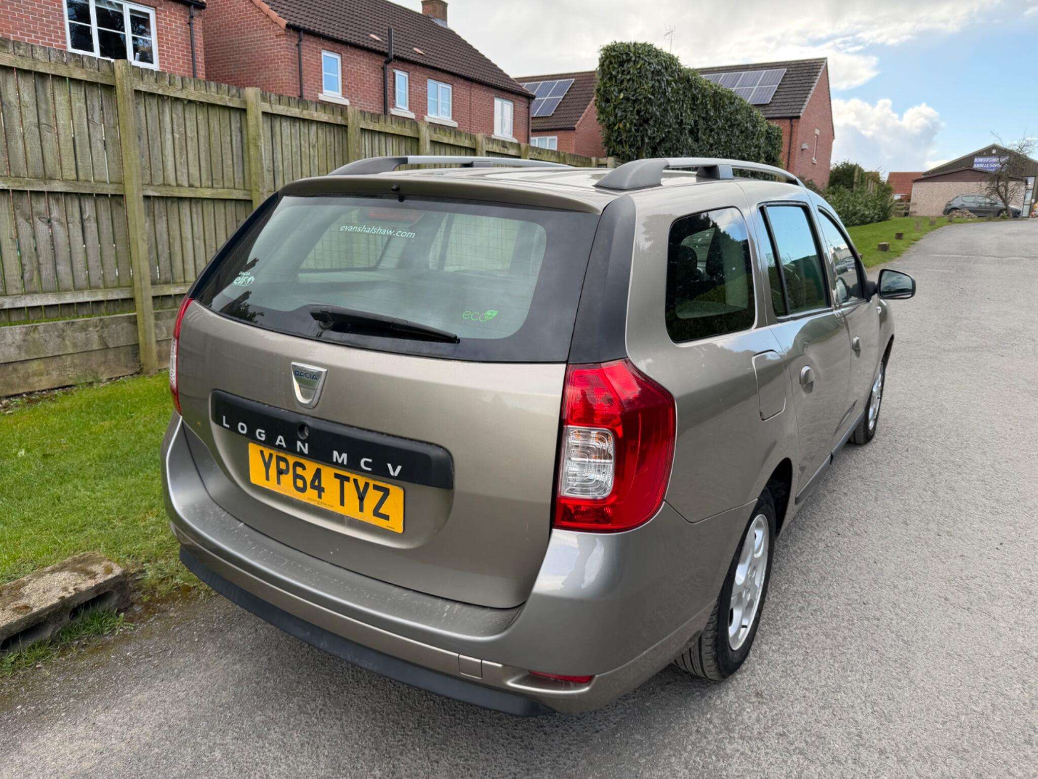 2014 DACIA LOGAN 2014 DACIA LOGAN