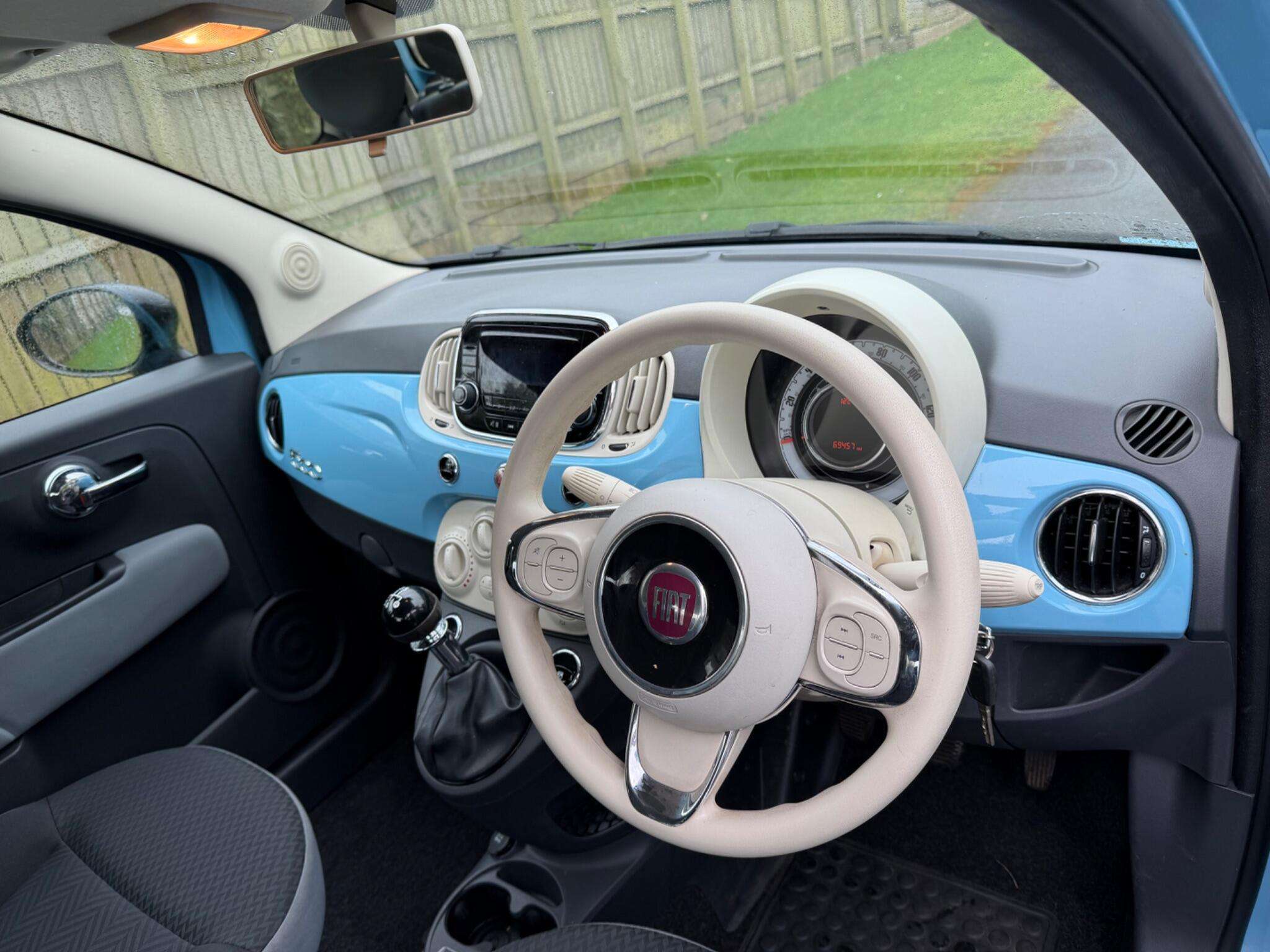 2017 FIAT 500 2017 FIAT 500