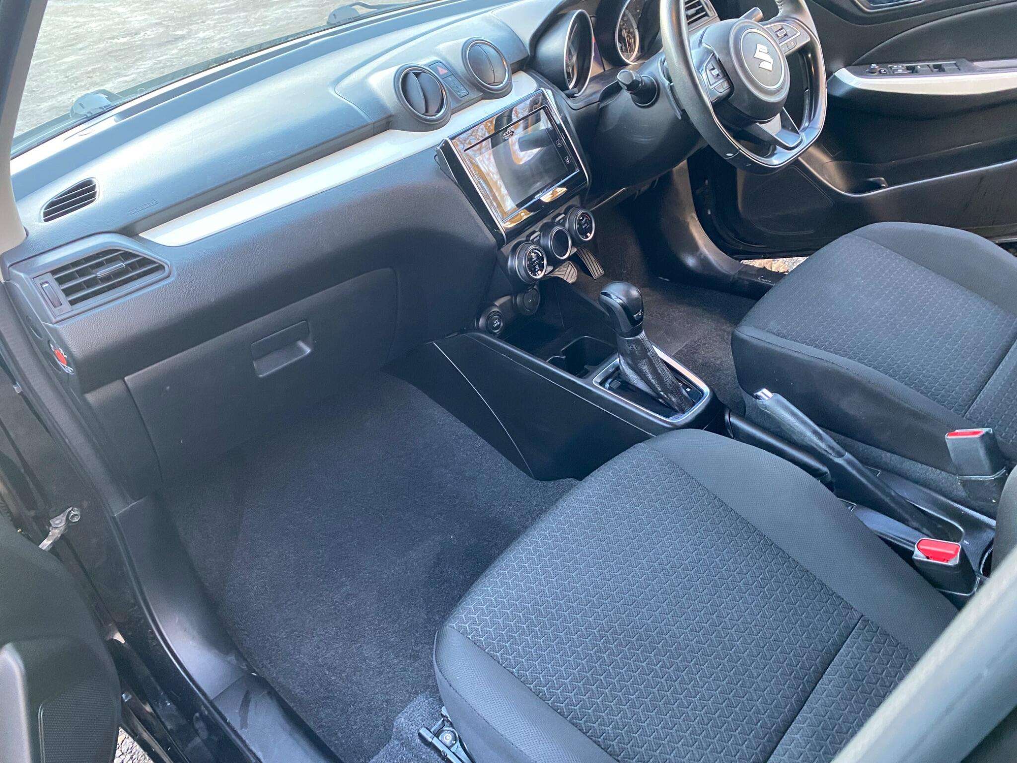 2018 SUZUKI SWIFT 2018 SUZUKI SWIFT