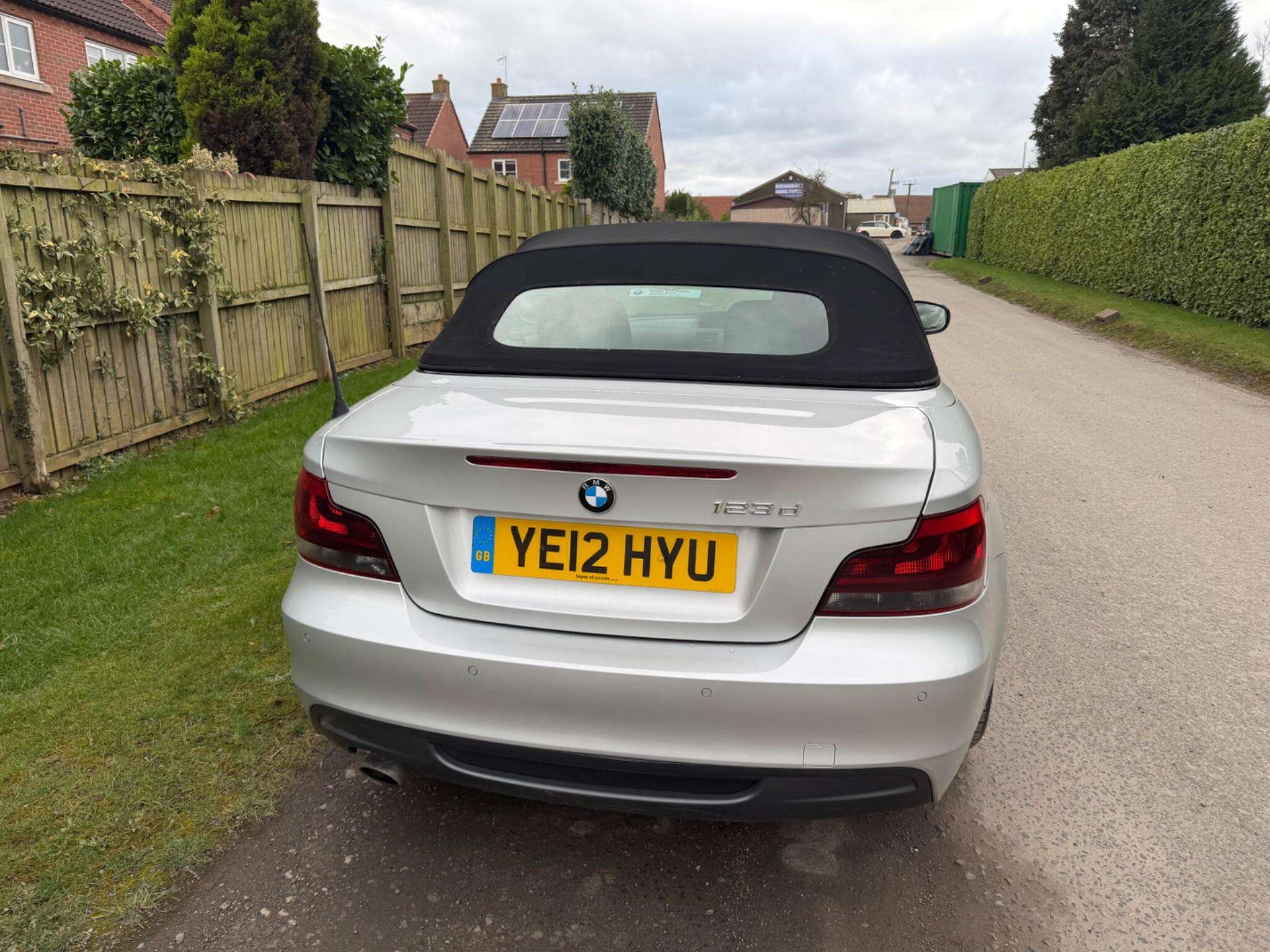 2012 BMW 1 SERIES 2012 BMW 1 SERIES