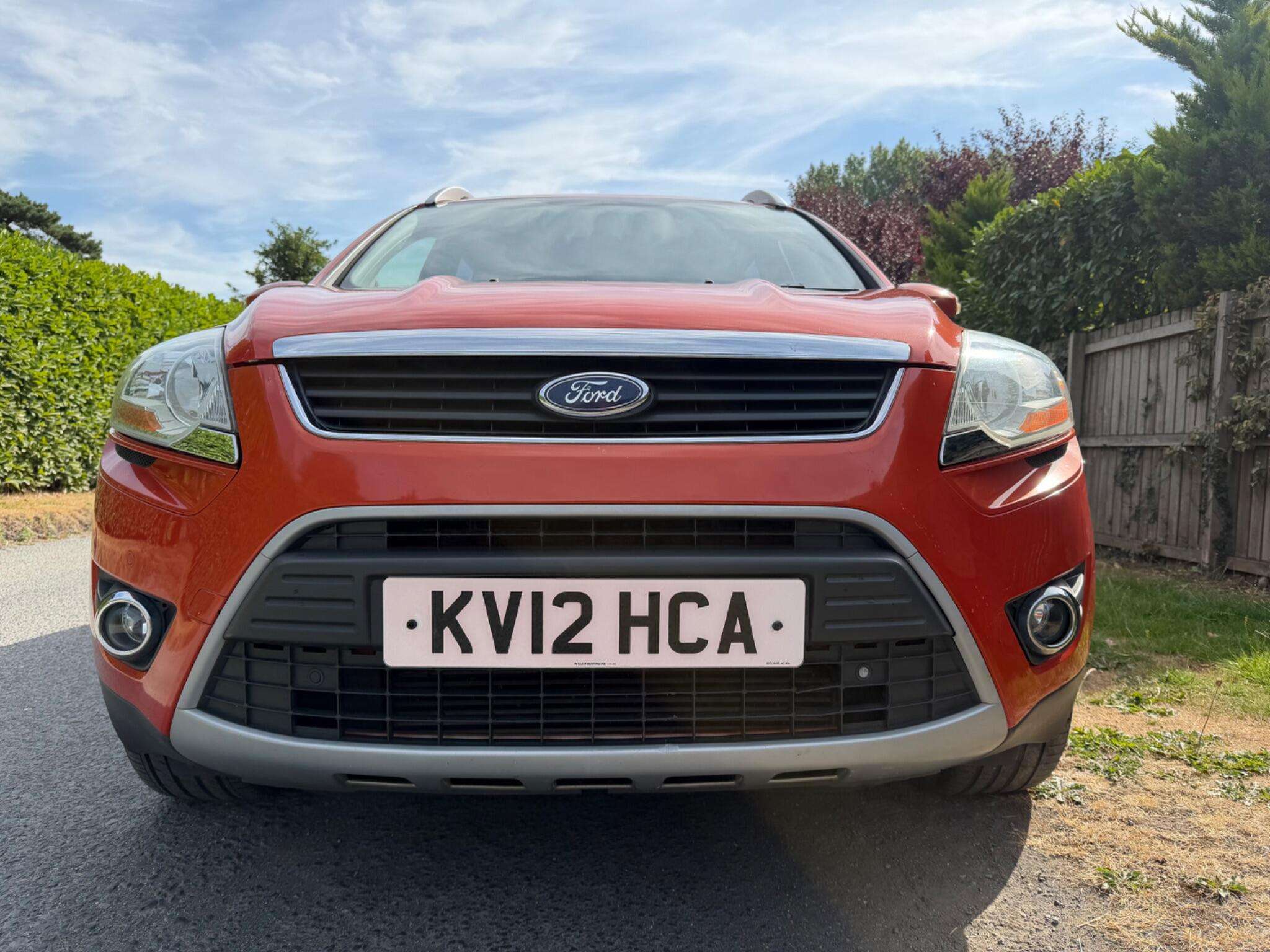 A 2012 FORD KUGA 2.0 TDCi Zetec Powershift AWD Euro 5 5dr A 2012 FORD KUGA 2.0 TDCi Zetec Powershift AWD Euro 5 5dr