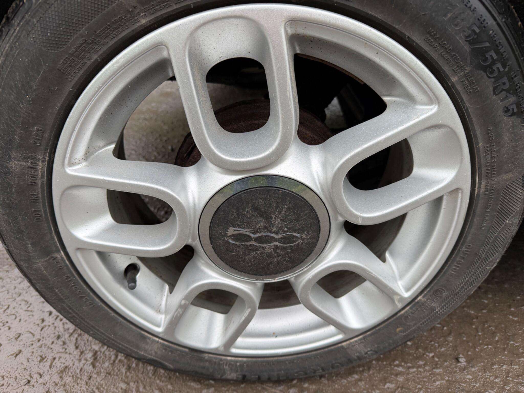 2010 FIAT 500 2010 FIAT 500