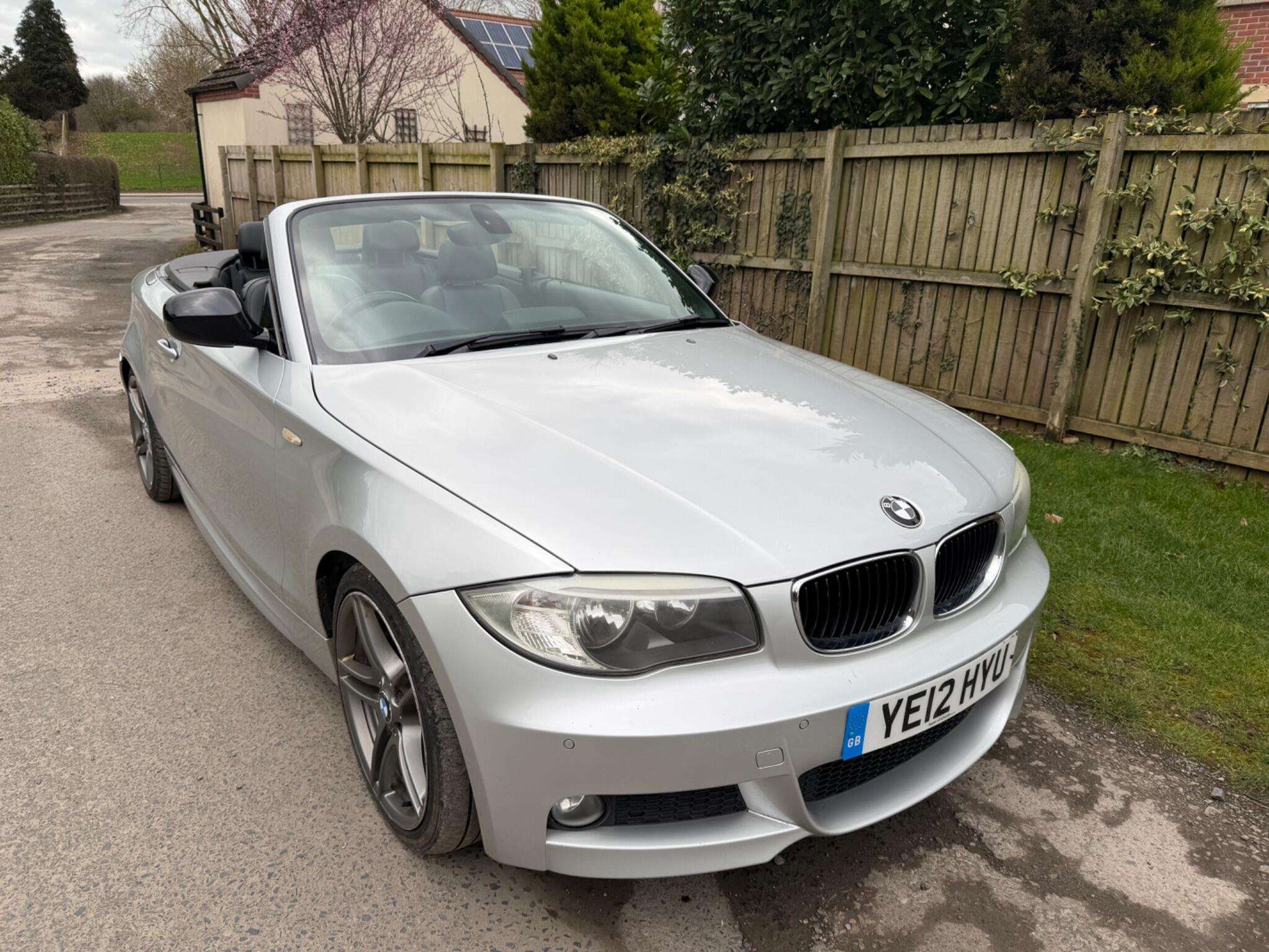 2012 BMW 1 SERIES 2012 BMW 1 SERIES