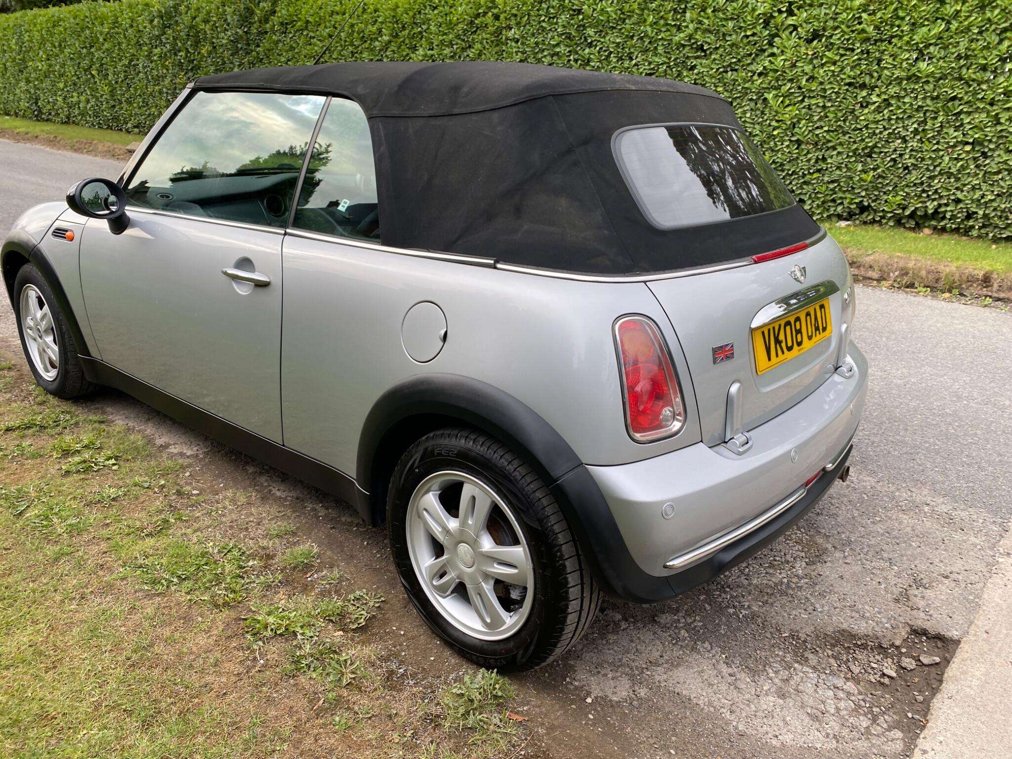 2008 MINI CONVERTIBLE 2008 MINI CONVERTIBLE