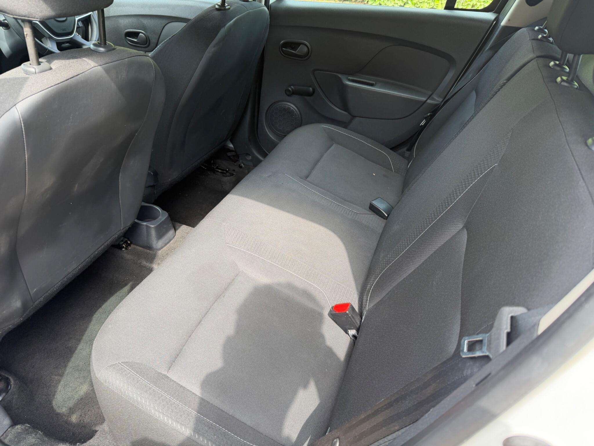 2017 DACIA LOGAN 2017 DACIA LOGAN