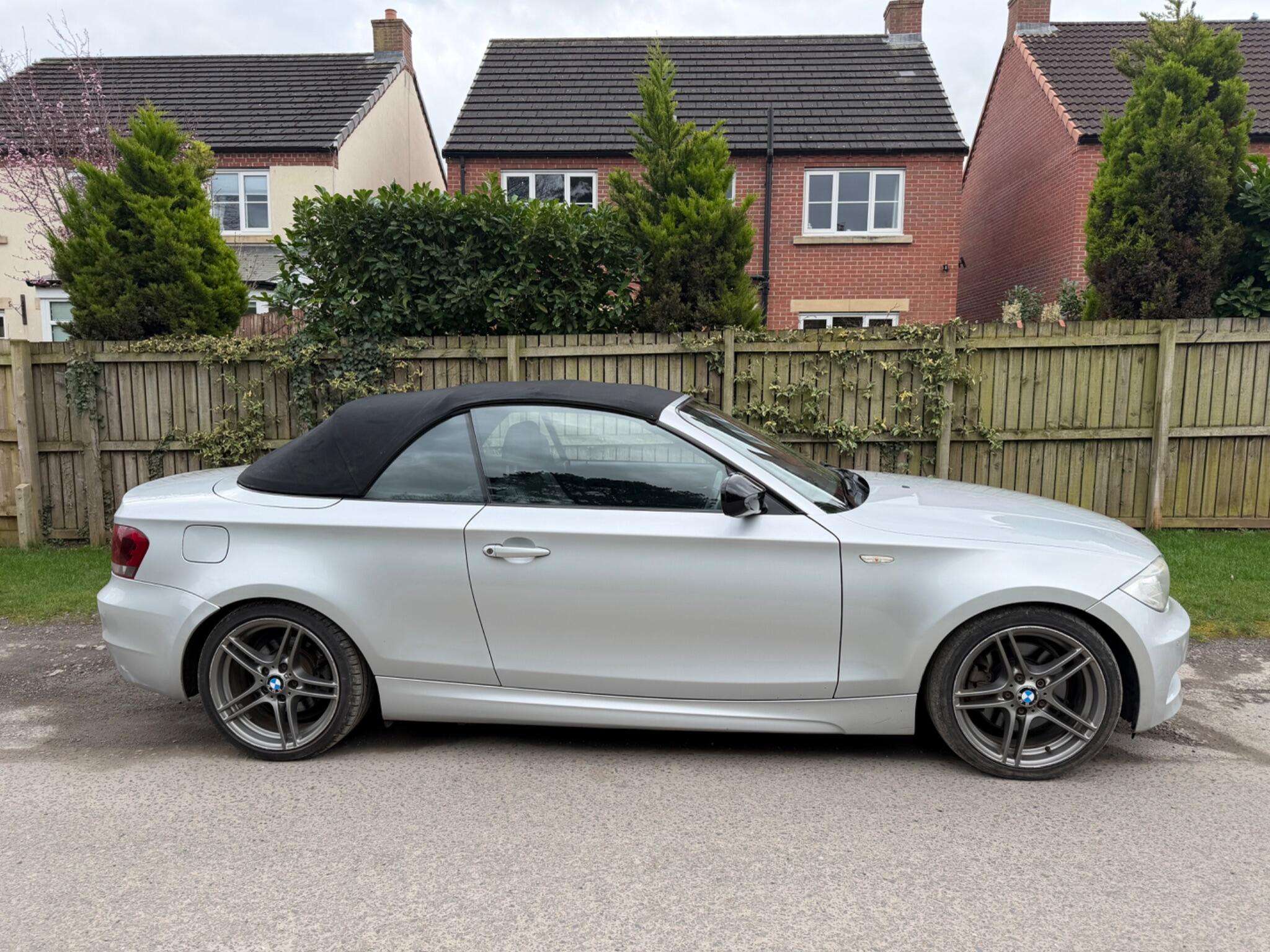 2012 BMW 1 SERIES 2012 BMW 1 SERIES