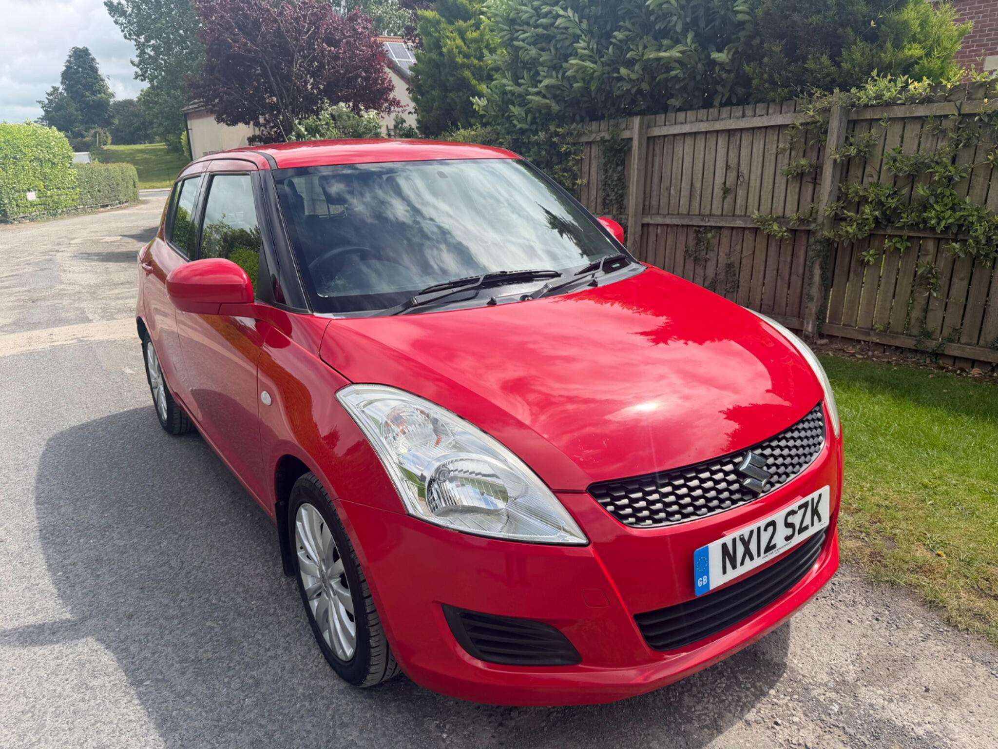 A 2012 SUZUKI SWIFT 1.2 SZ3 Euro 5 5dr A 2012 SUZUKI SWIFT 1.2 SZ3 Euro 5 5dr