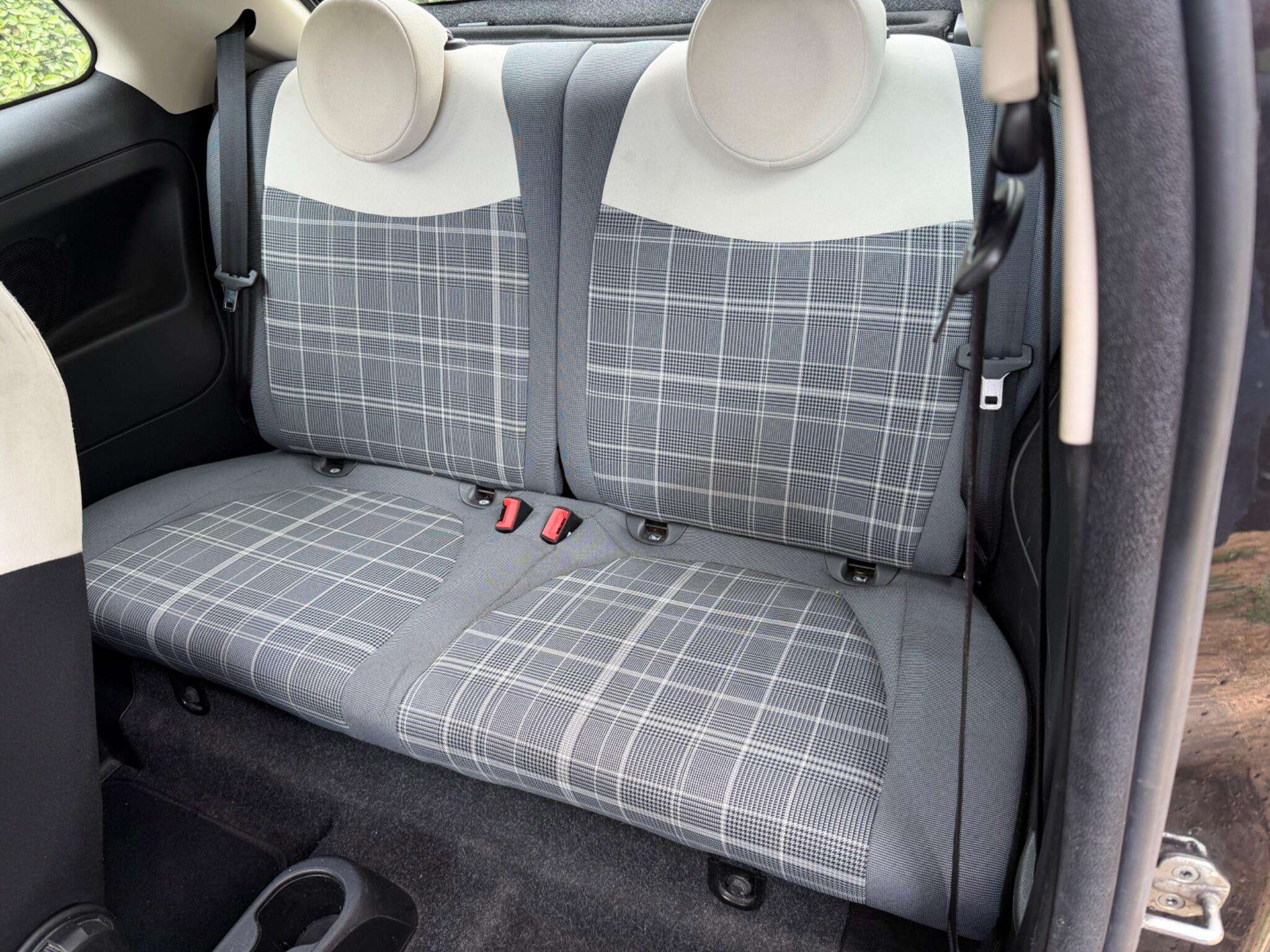 2020 FIAT 500 2020 FIAT 500