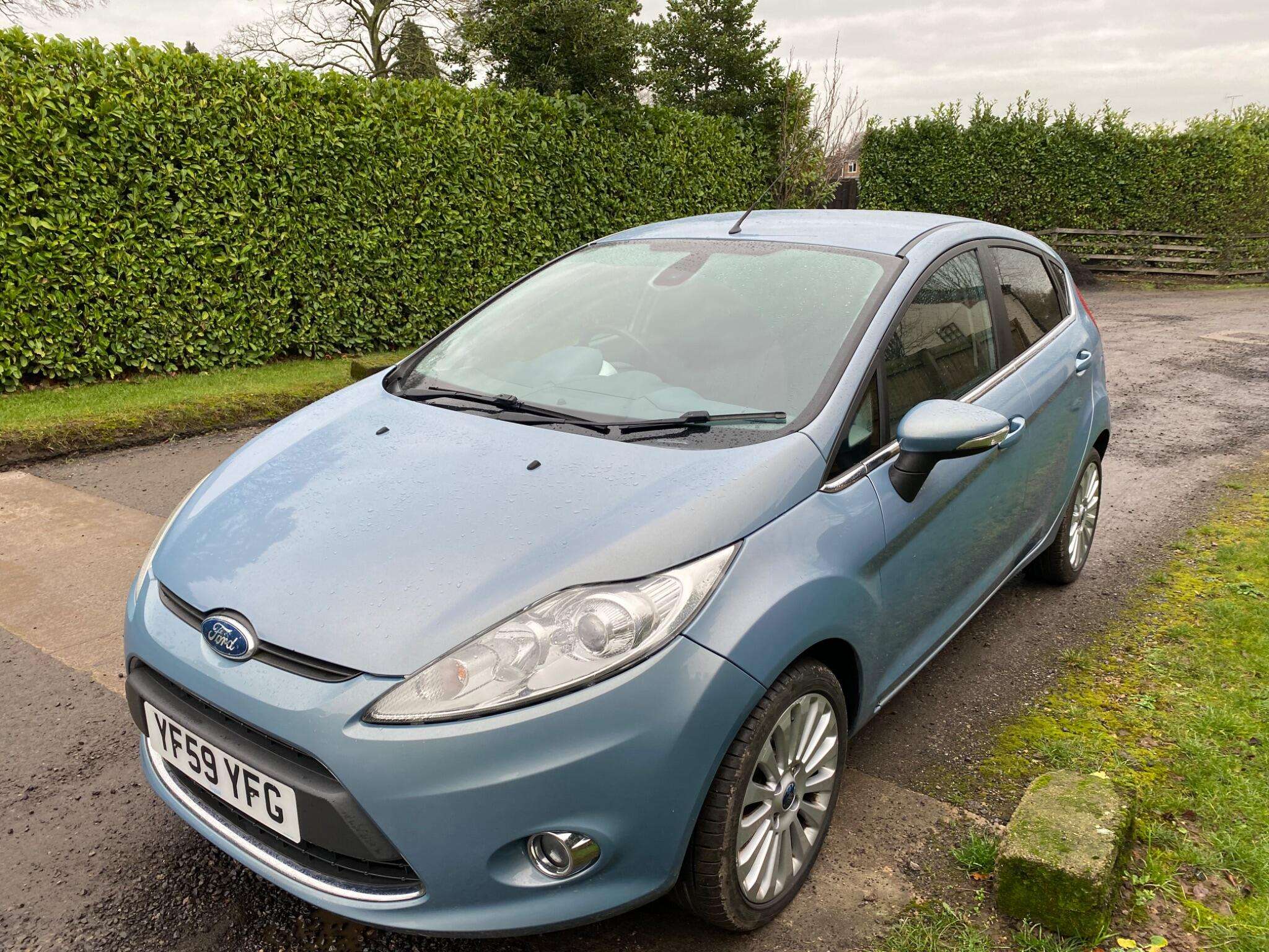 2010 FORD FIESTA 2010 FORD FIESTA